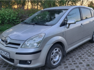 TOYOTA COROLLA VERSO